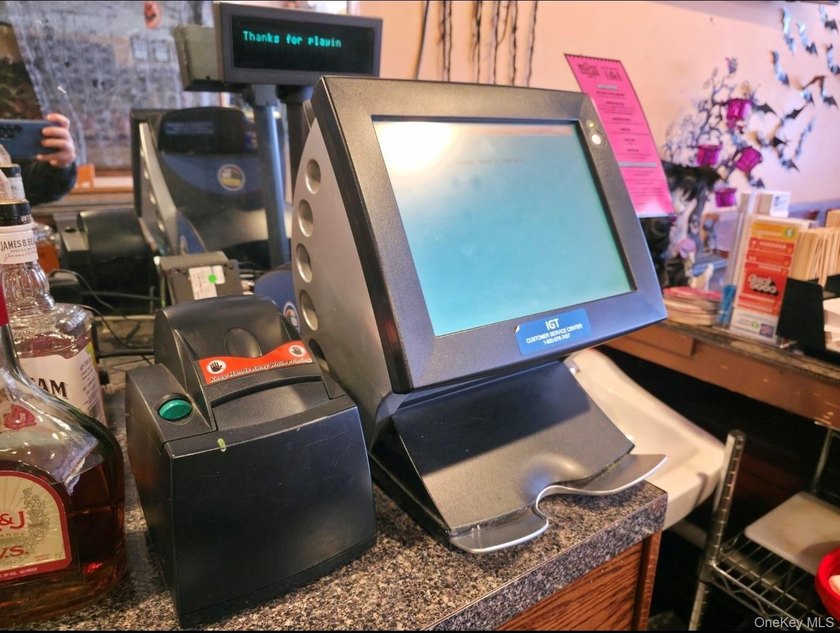 Here is the chance to acquire a successful, turnkey bar - photo 5