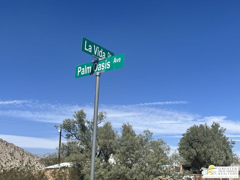 Prime Corner Residential Lot in Desirable Neighborhood 8,276 Sq - photo 2