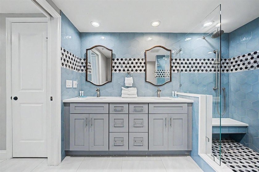 Updated, turnkey 2-bedroom, 2.5-bath condo in Tower 2 at - photo 13