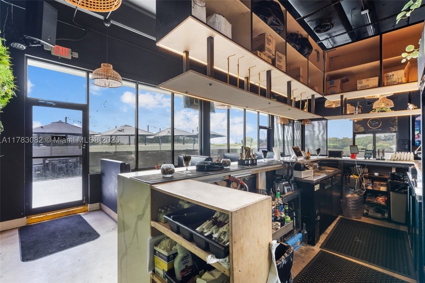 Over $804,000.00 in gross revenue ..... Money maker El Sitio Bar - photo 15