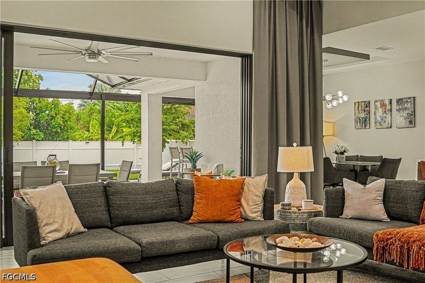 LUXURY DESIGNER-FURNISHED HEATED POOL HOME: Discover modern - photo 8