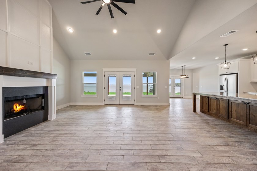 Waterfront living at its finest!! This stunning new construction - photo 5