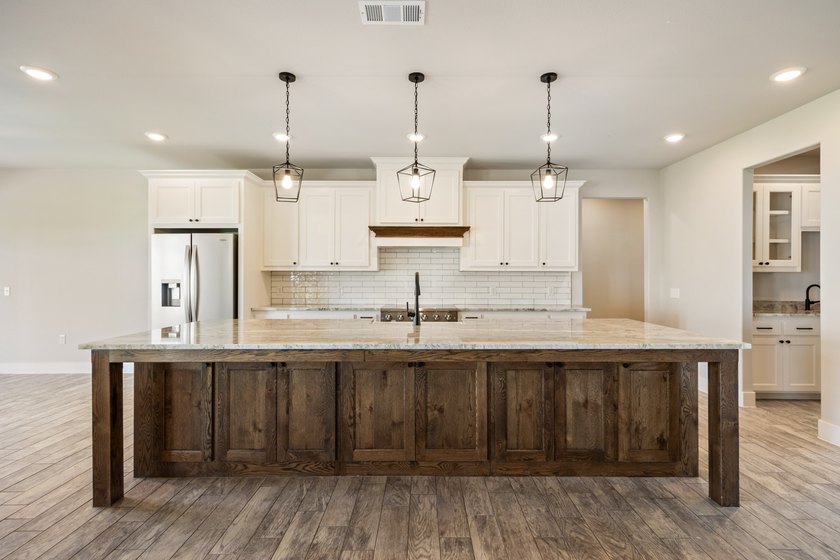 Waterfront living at its finest!! This stunning new construction - photo 9