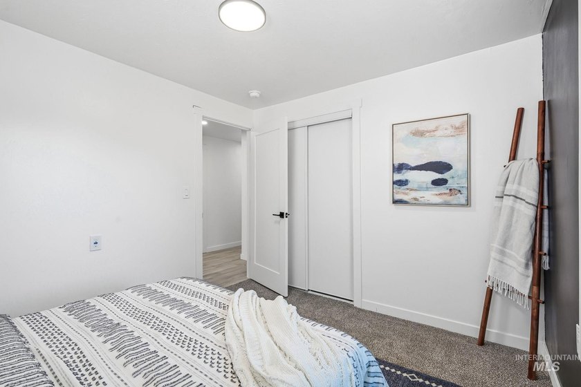 Rare opportunity to own an exceptional Eagle property with no - photo 25