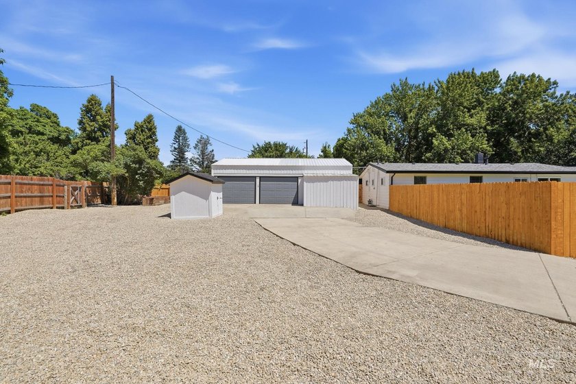 Rare opportunity to own an exceptional Eagle property with no - photo 44