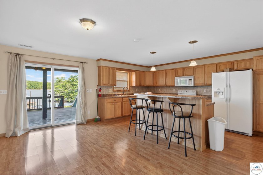 Beautiful lakefront home with breathtaking views of the Lake of - photo 11
