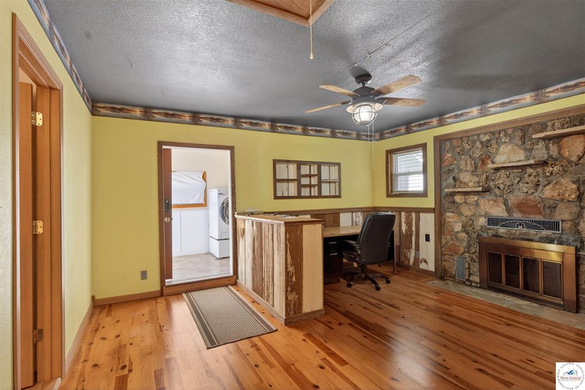 Beautiful lakefront home with breathtaking views of the Lake of - photo 24