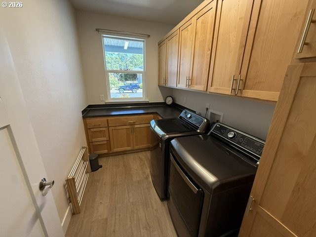 Beautifully maintained *Rogue* floor plan offering 1,765 sq. ft - photo 28