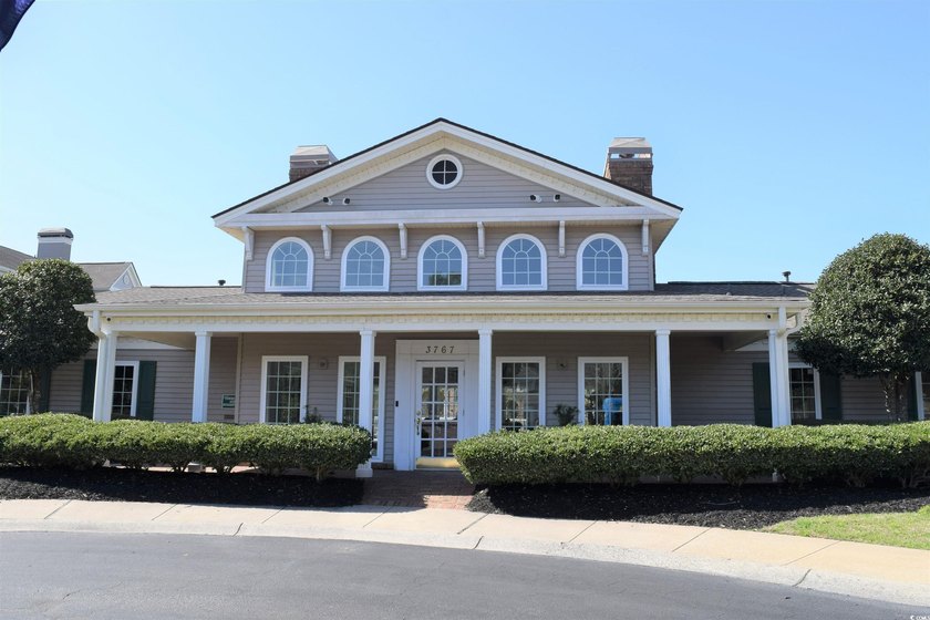 Beautiful upgraded 2 bedroom, 2 bath condo with huge closets and - photo 13