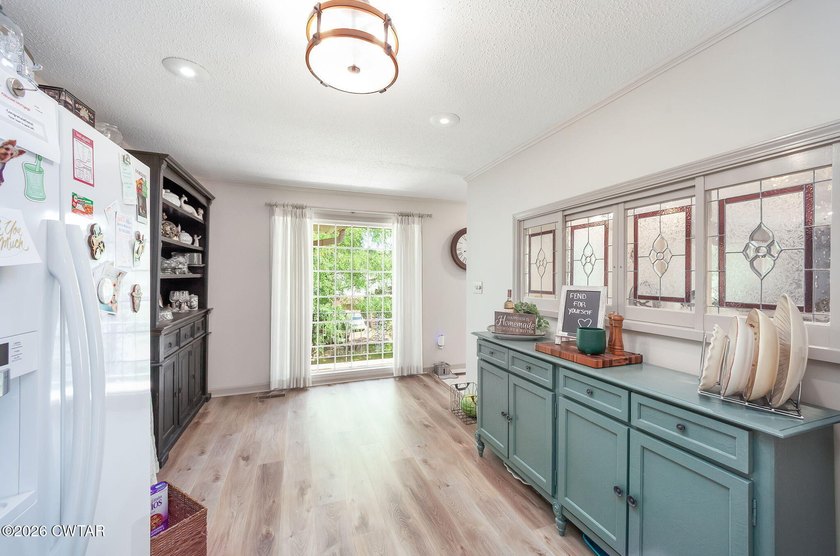 Looking for a family home with room to grow? This is it! Located - photo 16