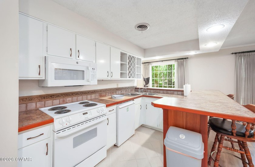 Looking for a family home with room to grow? This is it! Located - photo 28