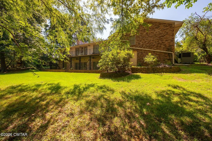 Looking for a family home with room to grow? This is it! Located - photo 44
