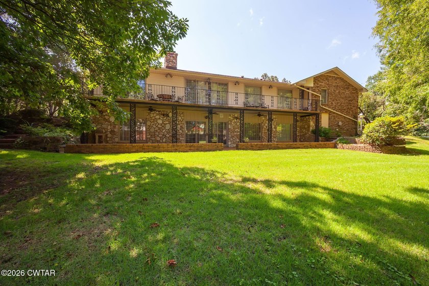 Looking for a family home with room to grow? This is it! Located - photo 45