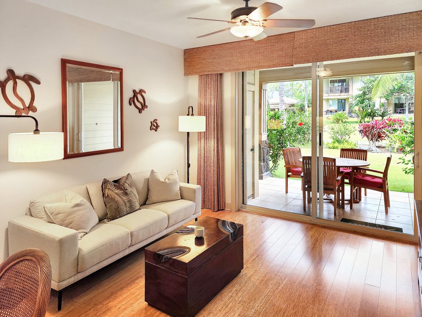 Welcome to this beautifully updated two-bedroom, two-bath - photo 3
