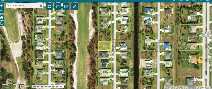 Very nice lot in deeded neighborhood with a golf course behind - photo 8