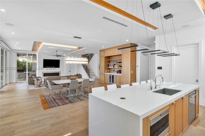 Experience elevated luxury living in this exceptional residence - photo 17