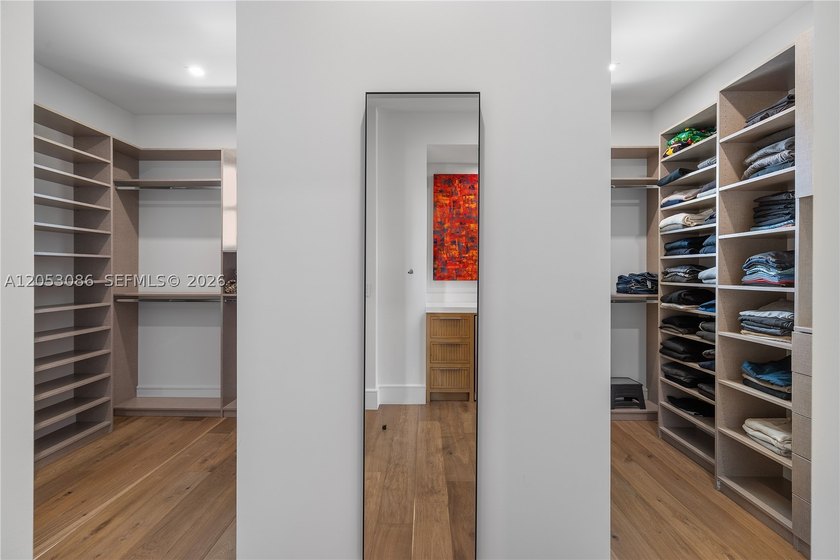 Experience elevated luxury living in this exceptional residence - photo 35