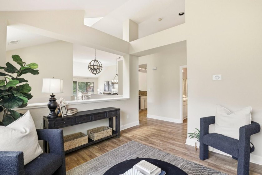 Welcome to this bright and open home in the desirable GATED - photo 18