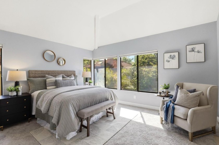 Welcome to this bright and open home in the desirable GATED - photo 19