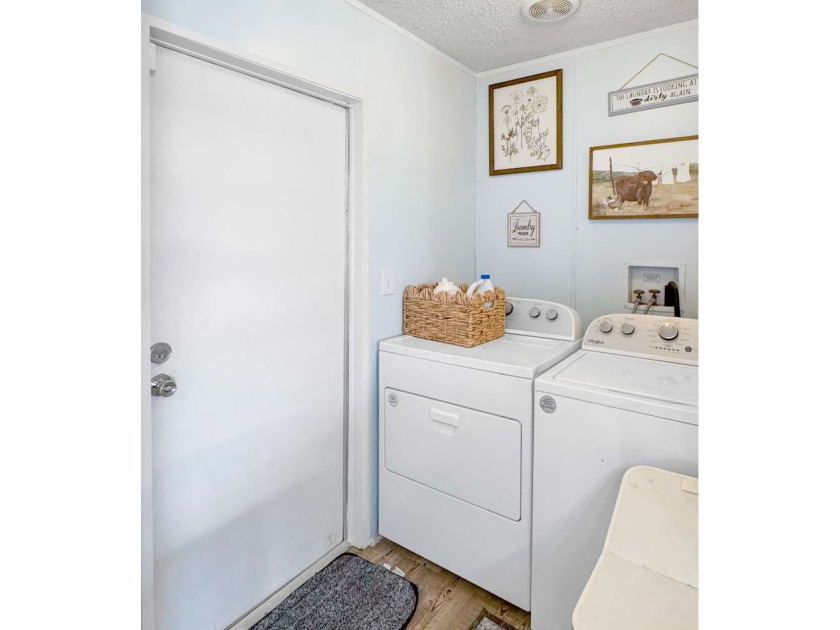 Your North Florida Home Awaits! Discover the charm of country - photo 10