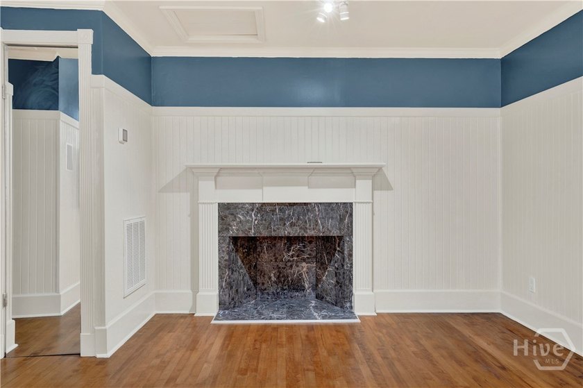 Amazing 2Bd / 2Ba Condo located in the Heart of Savannah's - photo 22