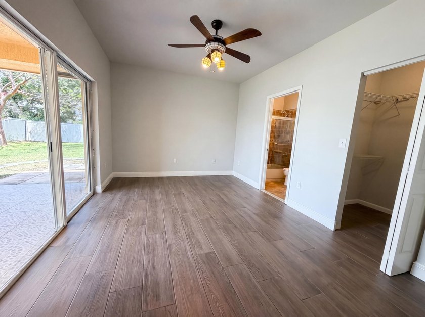 Imagine 453 N Deerfield Ave, a residence recently updated with - photo 4