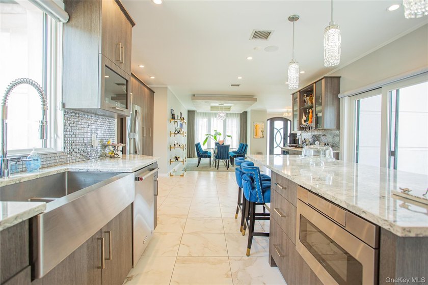 Welcome to your own private coastal retreat, where luxury - photo 11