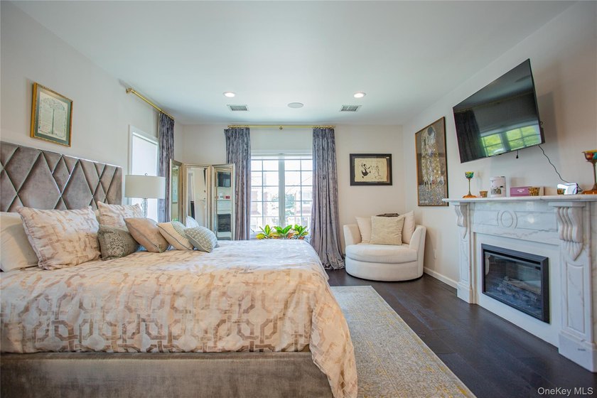 Welcome to your own private coastal retreat, where luxury - photo 16