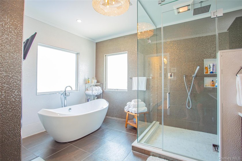 Welcome to your own private coastal retreat, where luxury - photo 18