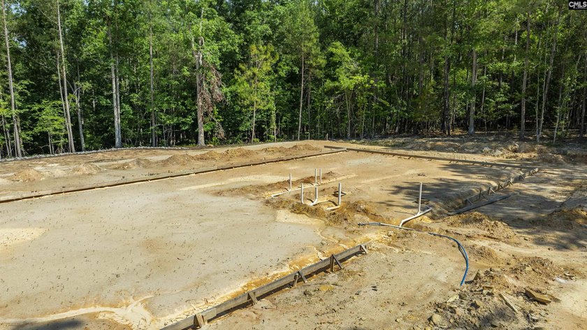 +/-10.74-acre tract offering licensed lake access to Lake Murray - photo 4