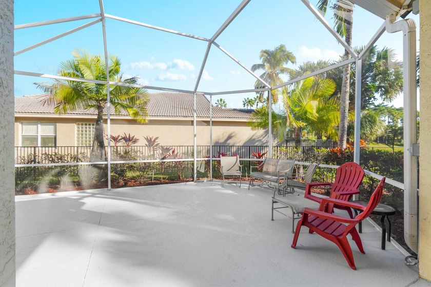 Welcome to this beautifully renovated single-family home in the - photo 38
