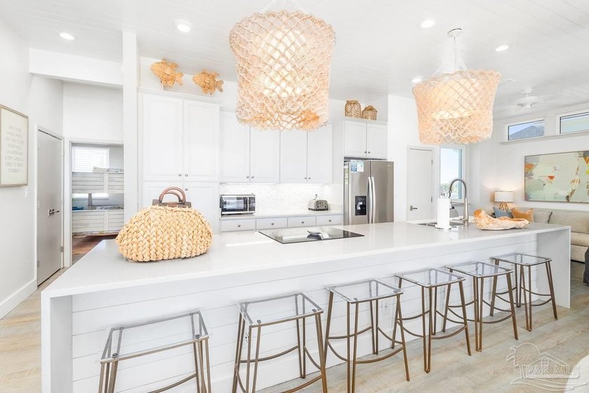 Sand and Light Beach House - Set directly on the sugar-white - photo 17
