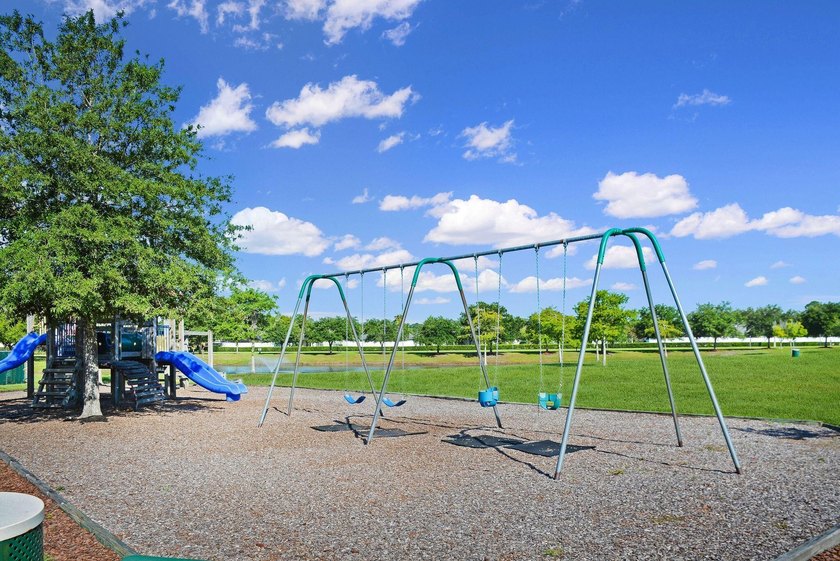 Welcome to 948 Oak Arbor Circle, a beautifully maintained - photo 36