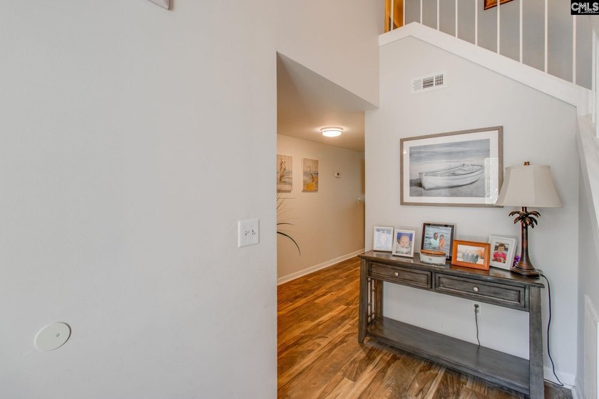 MUST SEE in Yacht Cove on Lake Murray! This beautifully updated - photo 4