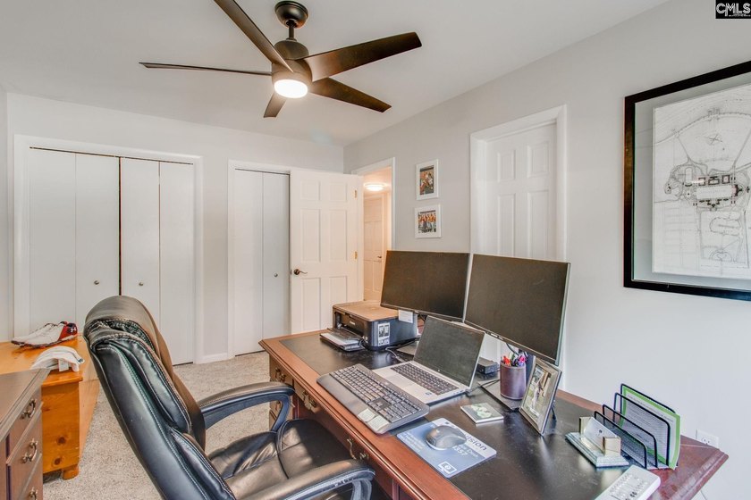 MUST SEE in Yacht Cove on Lake Murray! This beautifully updated - photo 6
