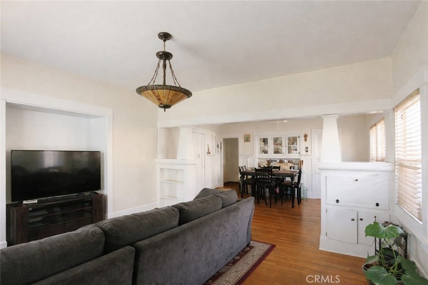 925 S Grand Ave - photo 6