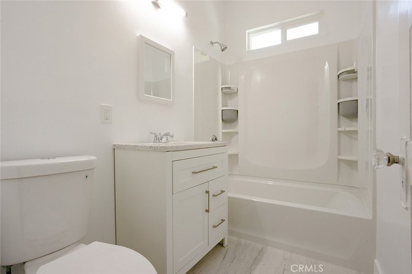 925 S Grand Ave - photo 10
