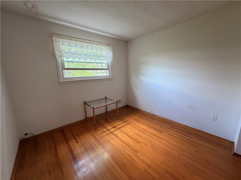 *Back on market* Financing fell through. No delayed negotiations - photo 16