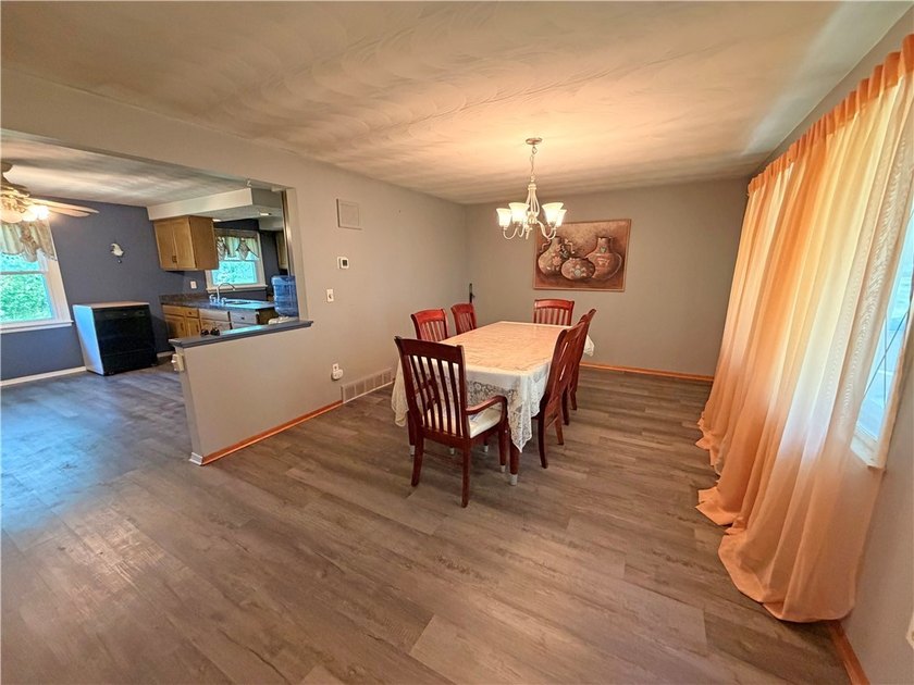 *Back on market* Financing fell through. No delayed negotiations - photo 18