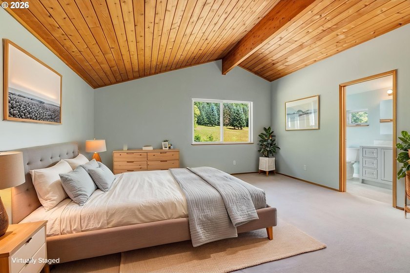 Enjoy the beauty of the Pacific Northwest in this custom-built 4 - photo 19