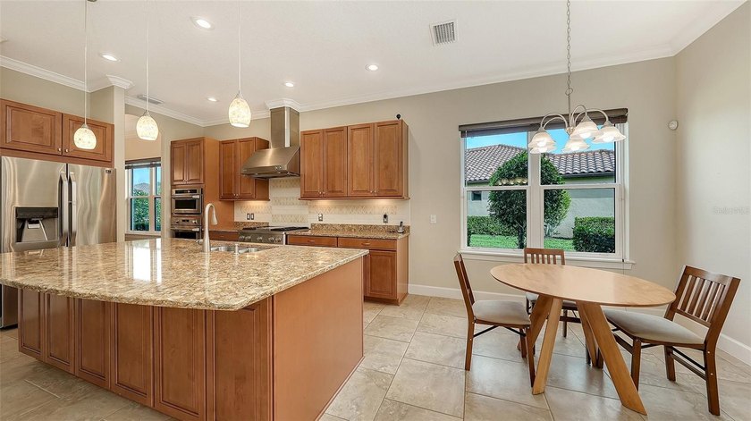 Under contract-accepting backup offers. One or more photo(s) has - photo 11