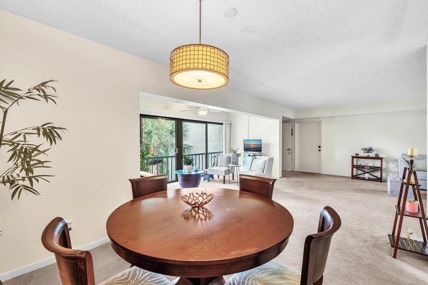 Discover exceptional space, comfort, and convenience in this - photo 14