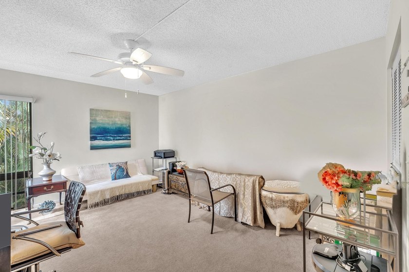 Discover exceptional space, comfort, and convenience in this - photo 24