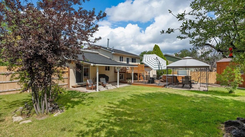 Welcome home to this beautifully maintained home located on a - photo 27