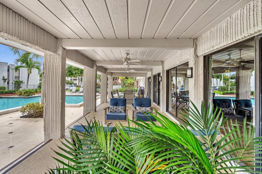 Discover exceptional space, comfort, and convenience in this - photo 41