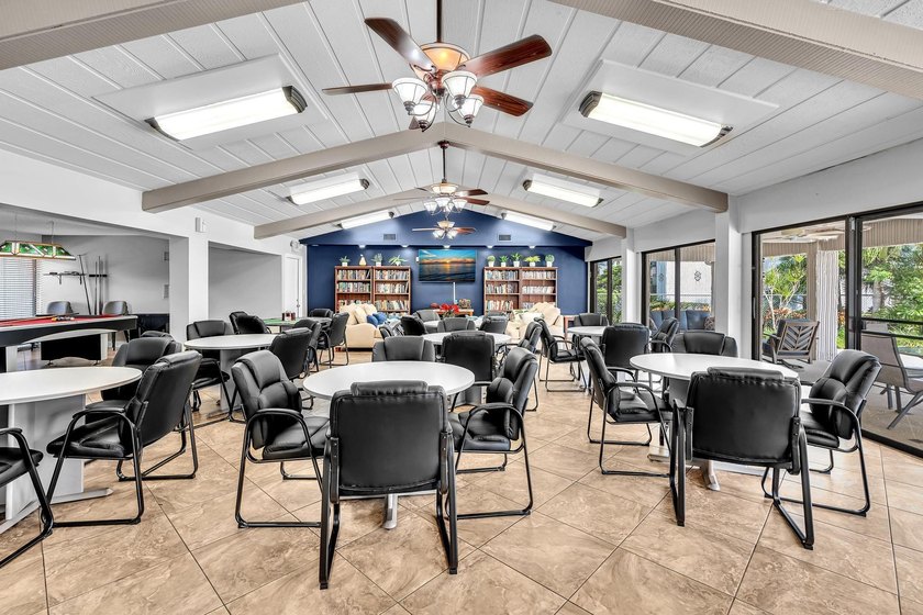 Discover exceptional space, comfort, and convenience in this - photo 44