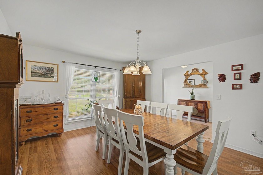 Located in the highly desirable Summerset Estates community of - photo 14