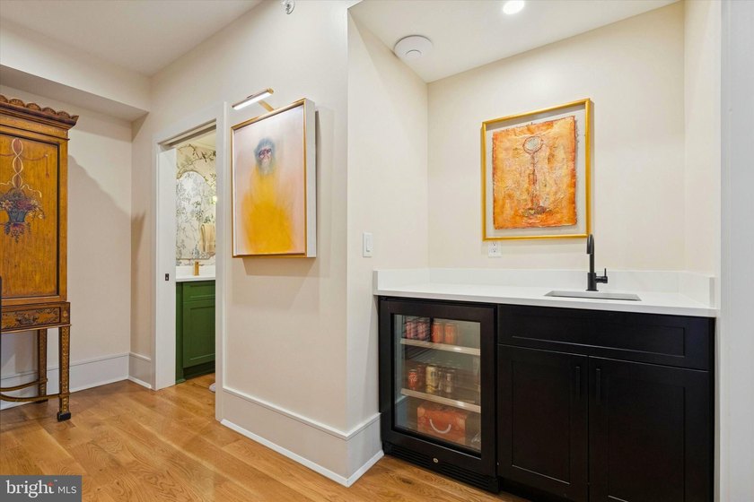 This home is set squarely between Passyunk Square and Queen - photo 50