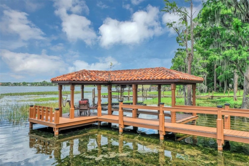 Discover this exquisite lakefront property nestled on over 1.9 - photo 6