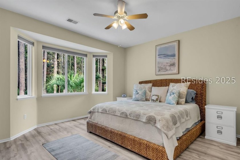 Step into this beautifully landscaped Acadia model, meticulously - photo 18
